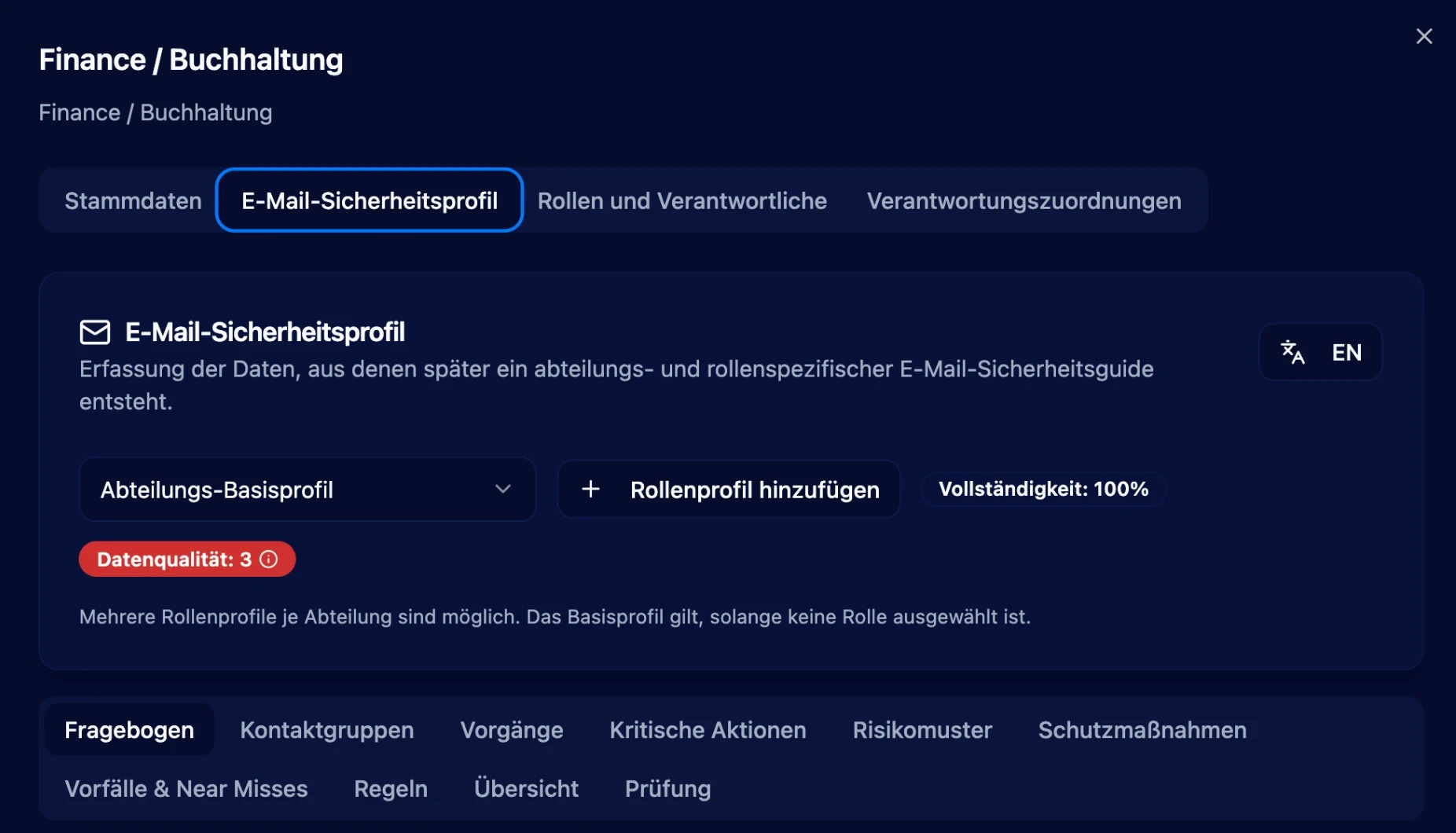 E-Mail-Sicherheitsprofil der Abteilung Finance / Buchhaltung mit Basisprofil, Rollenprofilen und Arbeitsbereichen wie Risikomuster, Regeln und Prüfung.